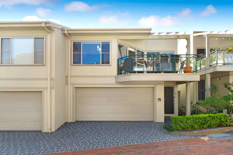 20/4 Karla Avenue, Terrigal NSW 2260