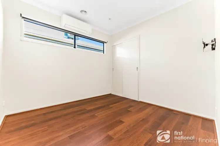 Fifth view of Homely house listing, 15 Queensberry Street, Cranbourne West VIC 3977