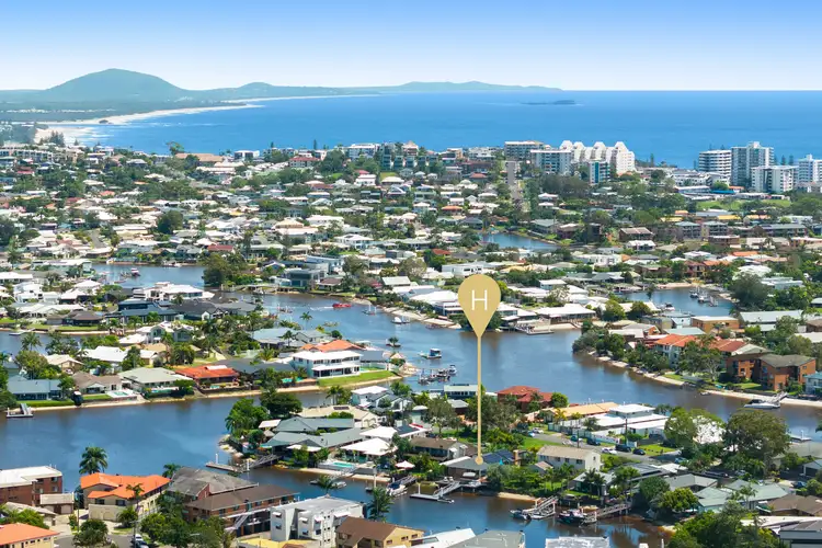 19 Coorumbong Close, Mooloolaba QLD 4557