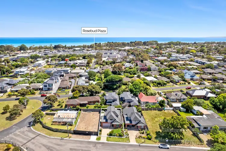 40 Murrowong Avenue, Rosebud VIC 3939