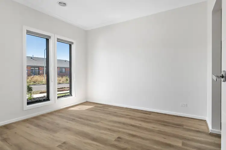 Fifth view of Homely house listing, 7 Oleander Circuit, Beveridge VIC 3753