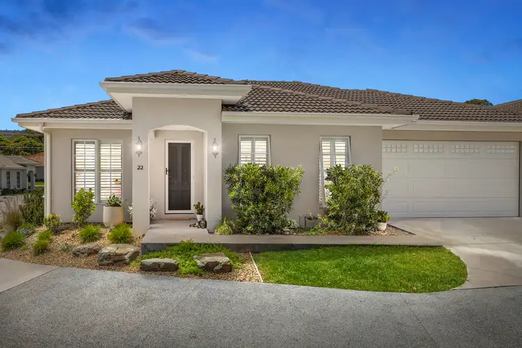 22 Santa Rosa Circuit, Rosebud VIC 3939
