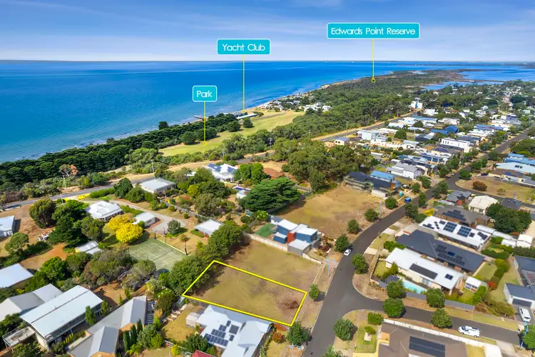 19 Mainsail Drive, St Leonards VIC 3223