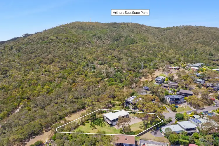Second view of Homely house listing, 8 Timara Court, Mccrae VIC 3938