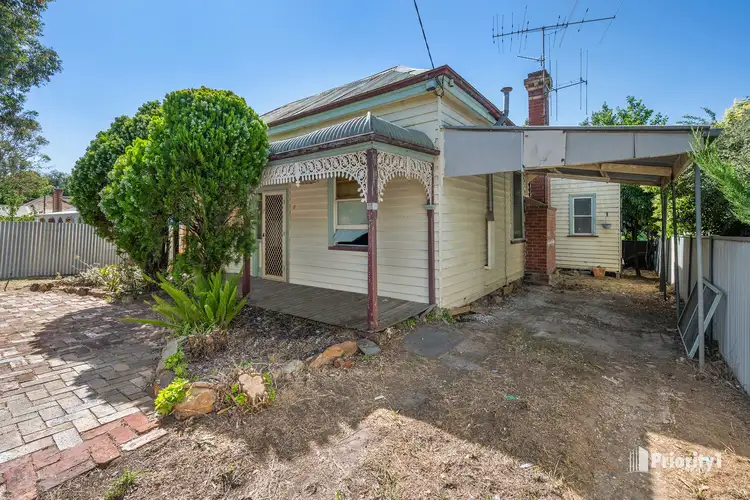 9 Casley Street, Long Gully VIC 3550