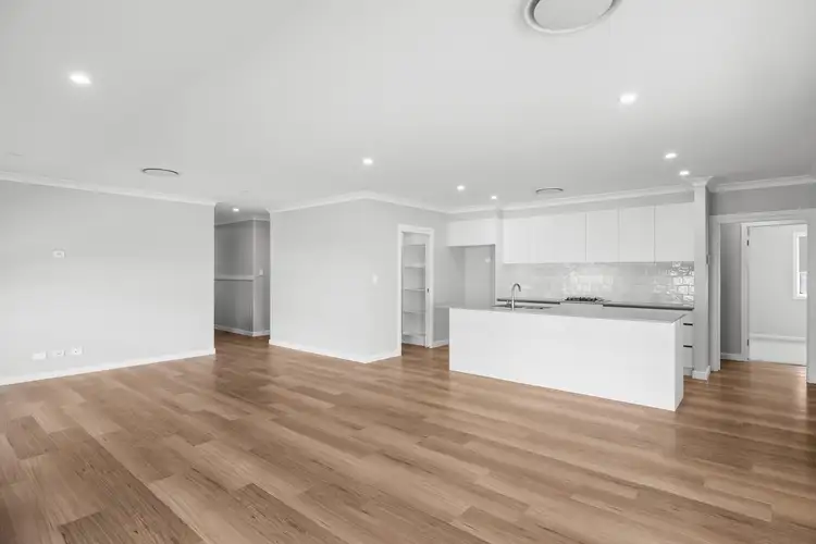 Fifth view of Homely house listing, 82 Verdelho Drive, Tamworth NSW 2340