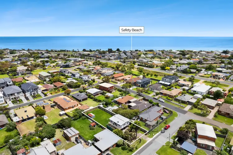 Main view of Homely house listing, 2 Beachurst Avenue, Dromana VIC 3936