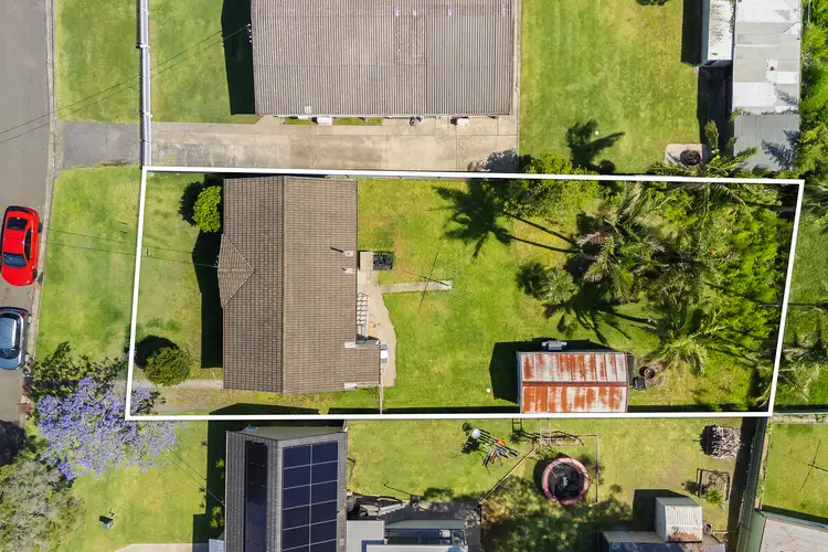 18 Lutana Street, Edgeworth NSW 2285