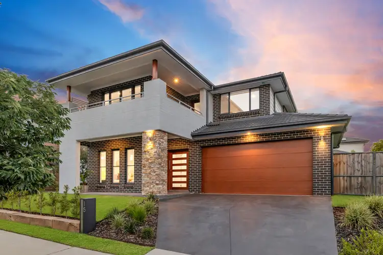15 Navelina Street (The Gables), Box Hill NSW 2765