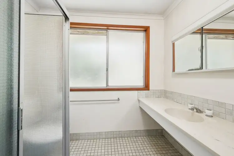 Fifth view of Homely house listing, 9 Hume Avenue, Wentworth Falls NSW 2782