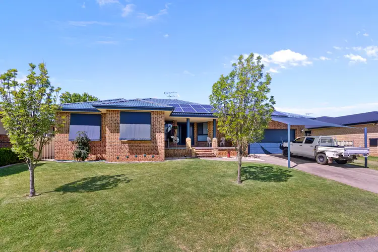 59 Harrier Parade, Tamworth NSW 2340