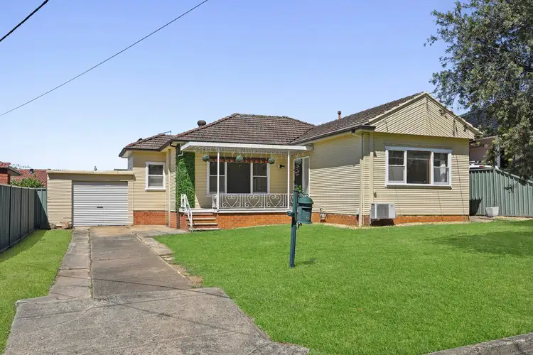 15 Eleanor Avenue, Belmore NSW 2192