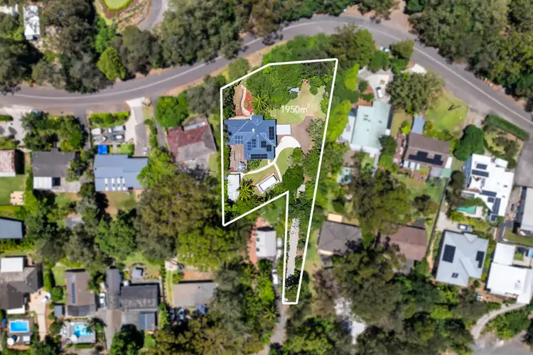 Second view of Homely house listing, 280 Avoca Drive, Avoca Beach NSW 2251