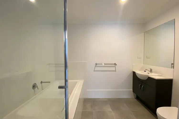 Sixth view of Homely semi-detached listing, 2/21 Earl Street, Grafton NSW 2460