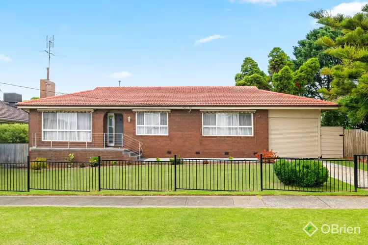 10 Mcclure Street, Drouin VIC 3818