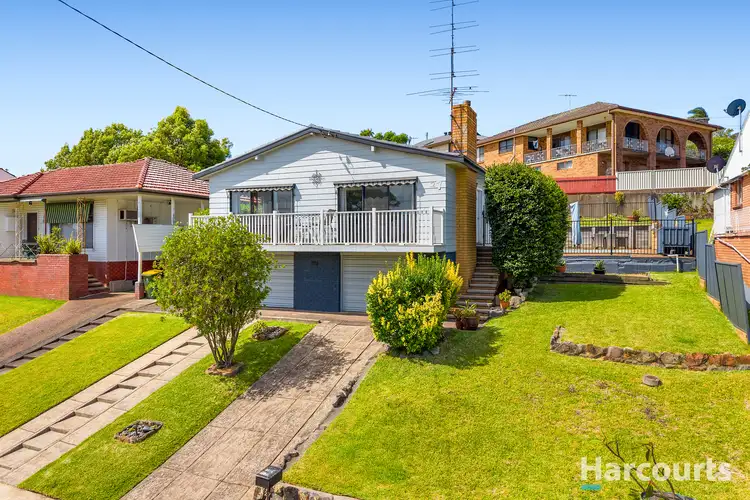27 Moase Street, Wallsend NSW 2287