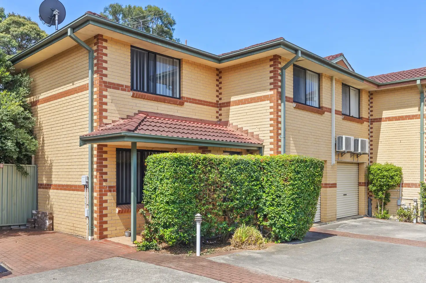 Main view of Homely townhouse listing, 11/9-13 Valeria Street, Toongabbie NSW 2146