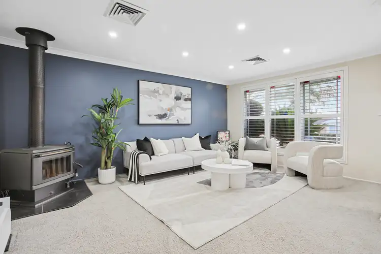 Second view of Homely house listing, 13 Ridgeview Place, Oakhurst NSW 2761