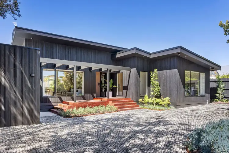 9 Parer Street, Mount Martha VIC 3934