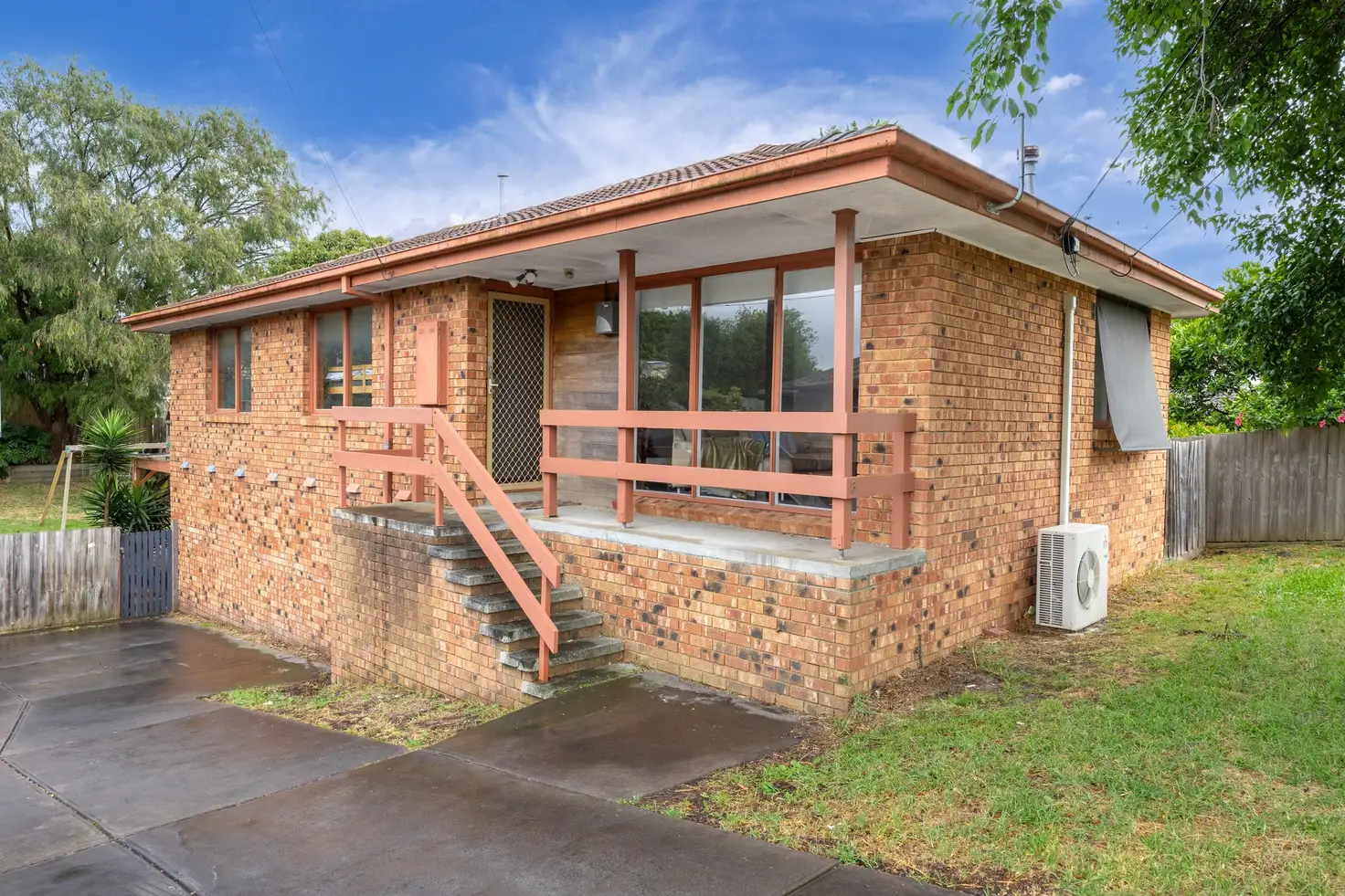 Main view of Homely house listing, 8 Pine Hill Drive, Frankston VIC 3199