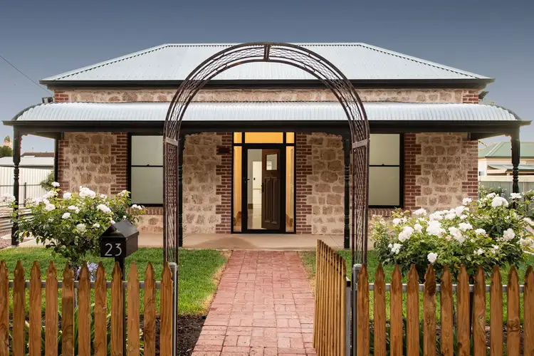23 Blyth Terrace, Moonta SA 5558