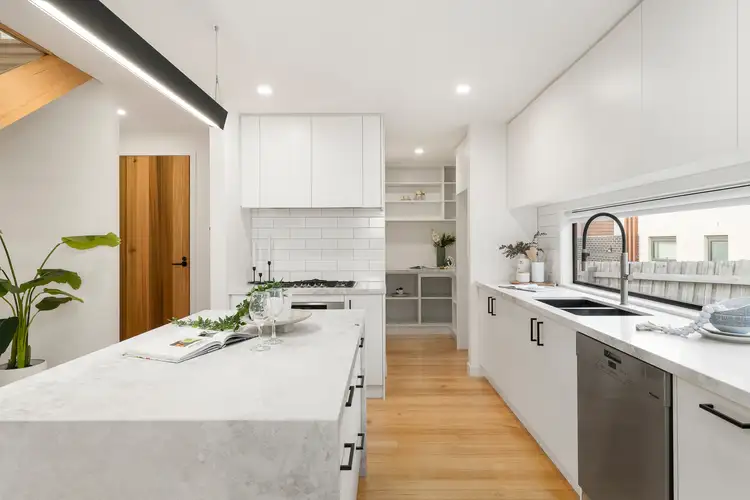 Fifth view of Homely townhouse listing, 2/23 Banool Quadrant, Doncaster East VIC 3109