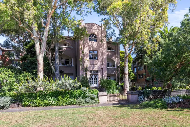 9/23 Dalgety Street, St Kilda VIC 3182