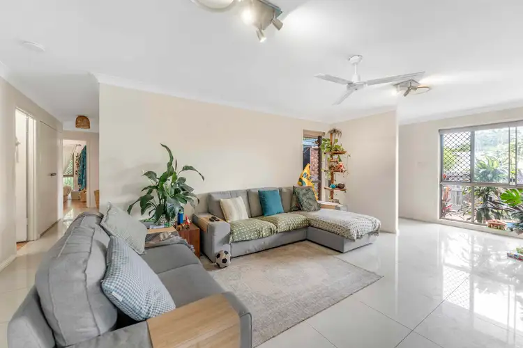 9 Carnarvon Court