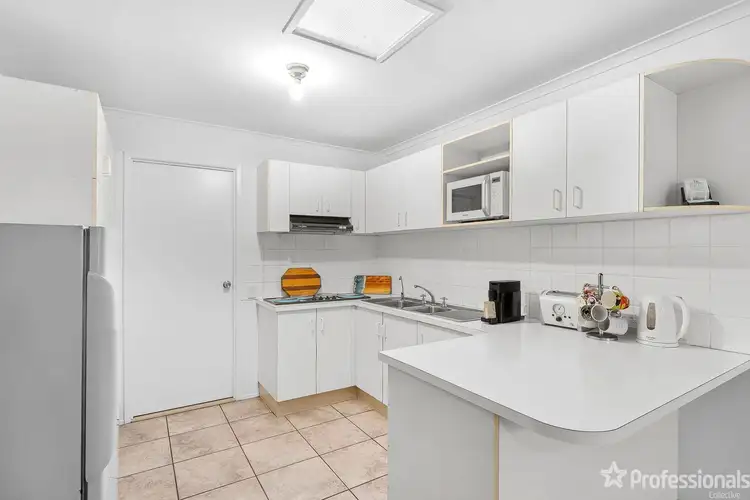 Sixth view of Homely house listing, 2/8 Inchcape Court, Ashmore QLD 4214