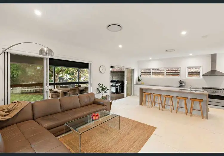 30 Warraba Road, North Narrabeen NSW 2101