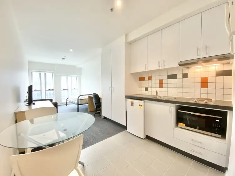 512/740 Swanston Street