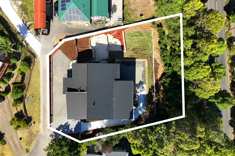 Sixth view of Homely house listing, 3 Hanover Road, Cameron Park NSW 2285