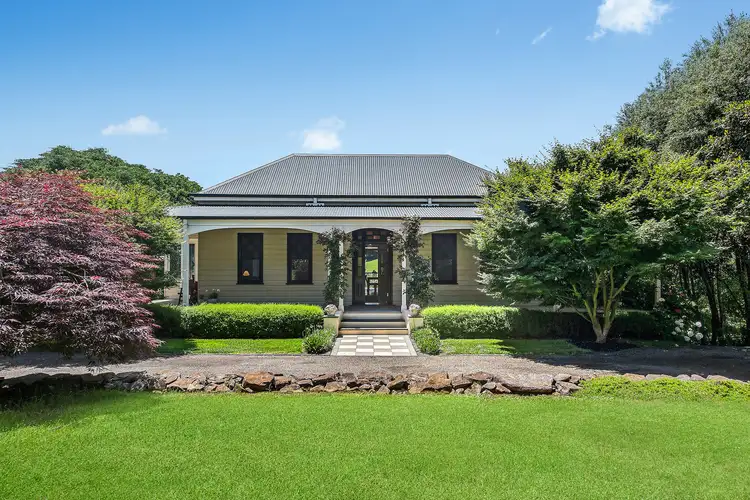 5 Missingham Parade, Robertson NSW 2577