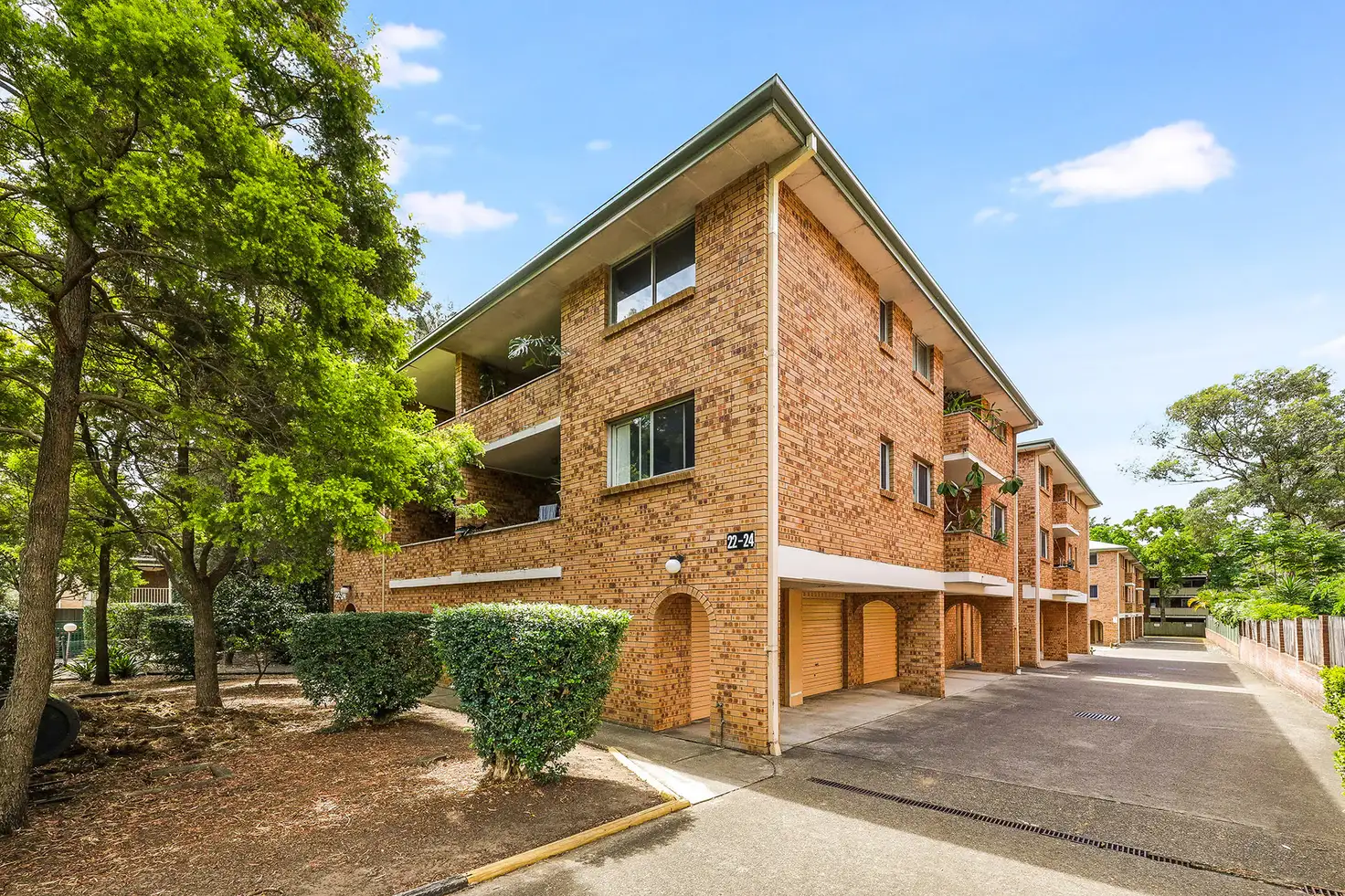 Main view of Homely unit listing, 2/22-24 Thomas Street, Parramatta NSW 2150
