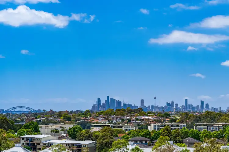 812/15-17 Peninsula Drive, Breakfast Point NSW 2137