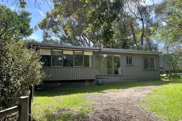 Main view of Homely unit listing, 2/2 Inlet Crescent, Aireys Inlet VIC 3231