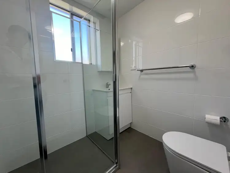 Fifth view of Homely apartment listing, 6/112 Alfred Street, Rosehill NSW 2142