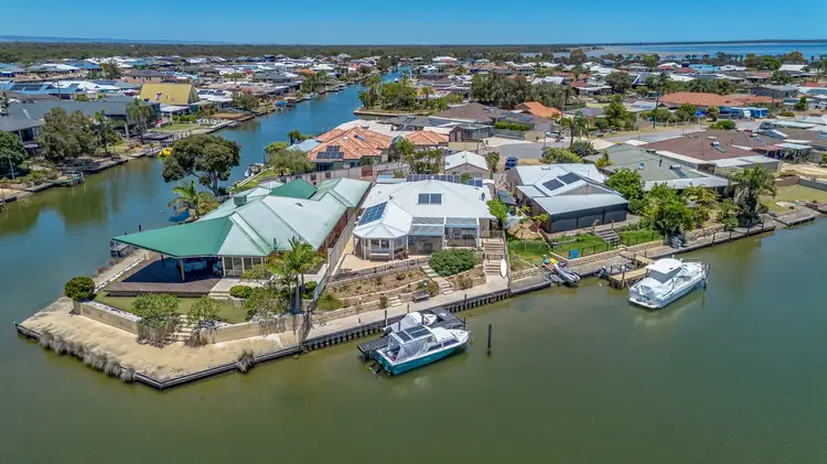 51 Tanderra Place