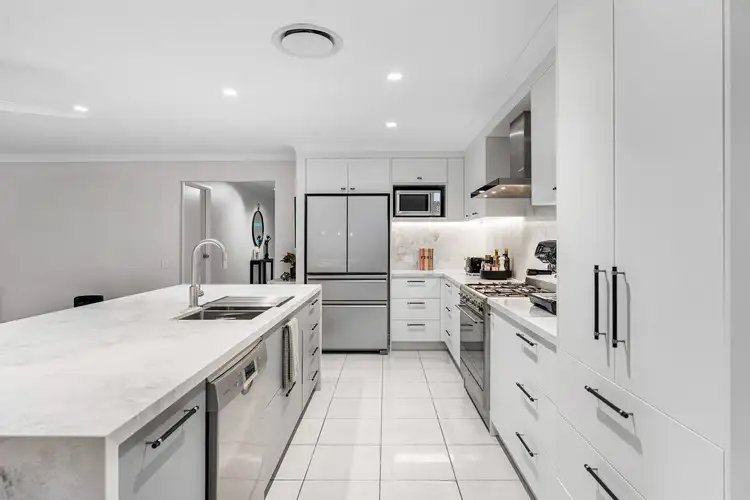 Fifth view of Homely house listing, 1 Peregian Close, Manly West QLD 4179