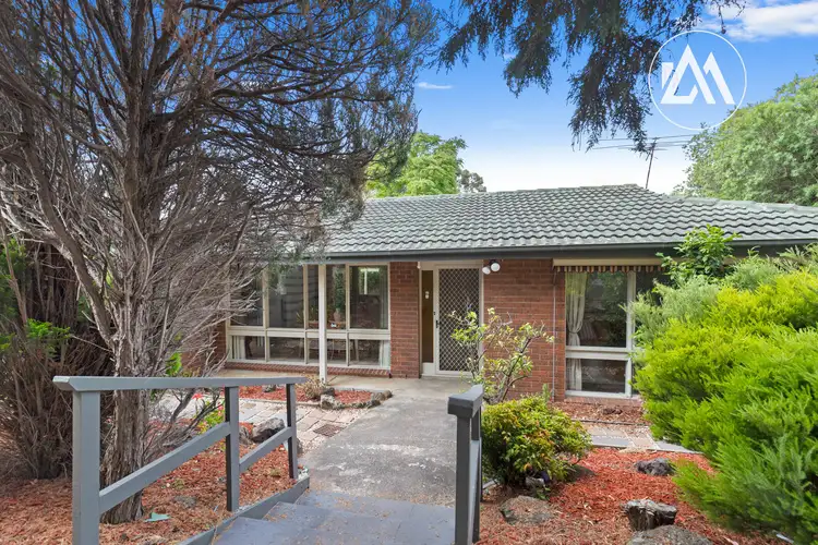 Second view of Homely house listing, 10 Lulworth Place, Frankston VIC 3199