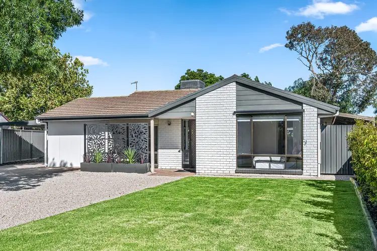 7 Leichardt Street, Woodcroft SA 5162