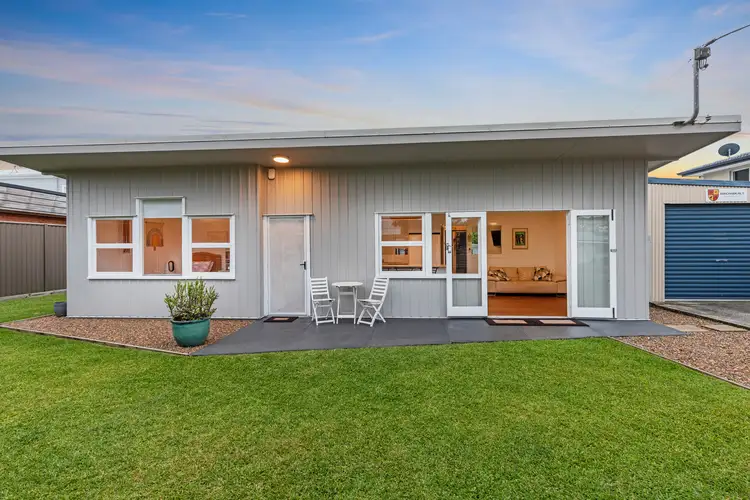 73 Twenty Sixth Avenue, Palm Beach QLD 4221