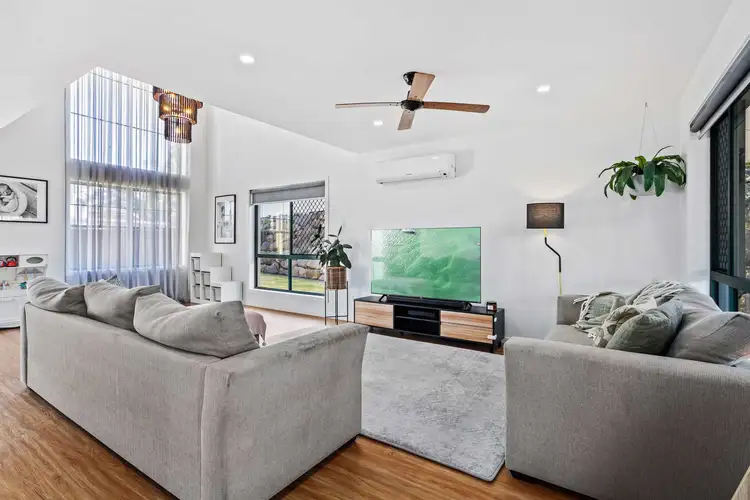 10 Encore Crescent
