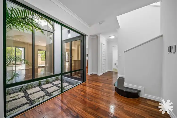 29 Lakewood Avenue, Ascot WA 6104