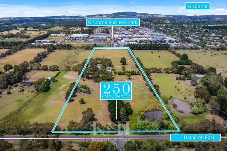 250 Hamilton Road, New Gisborne VIC 3438