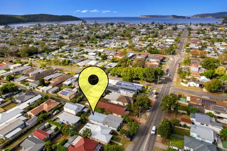 206 Trafalgar Avenue, Umina Beach NSW 2257