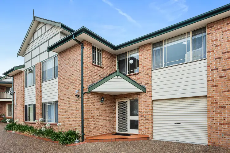 2/121 Balgownie Road, Balgownie NSW 2519