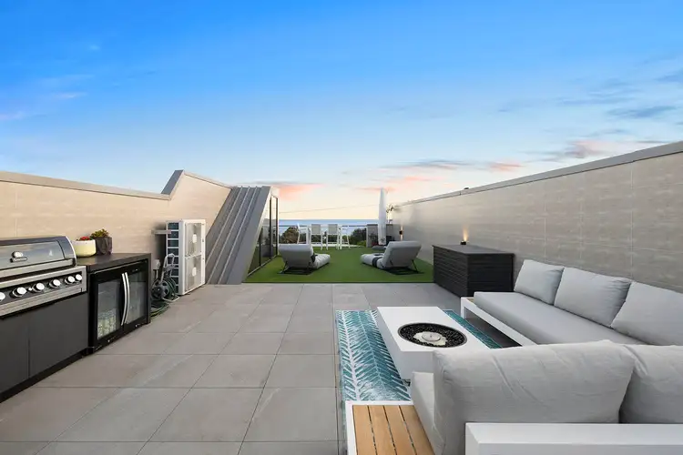 5/95 Beach Road