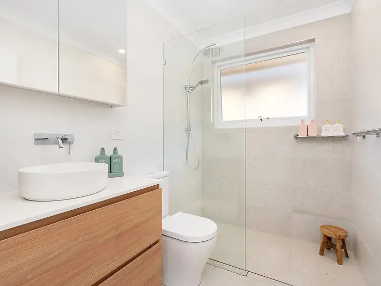 Second view of Homely apartment listing, 6/112 Pacific Parade, Dee Why NSW 2099