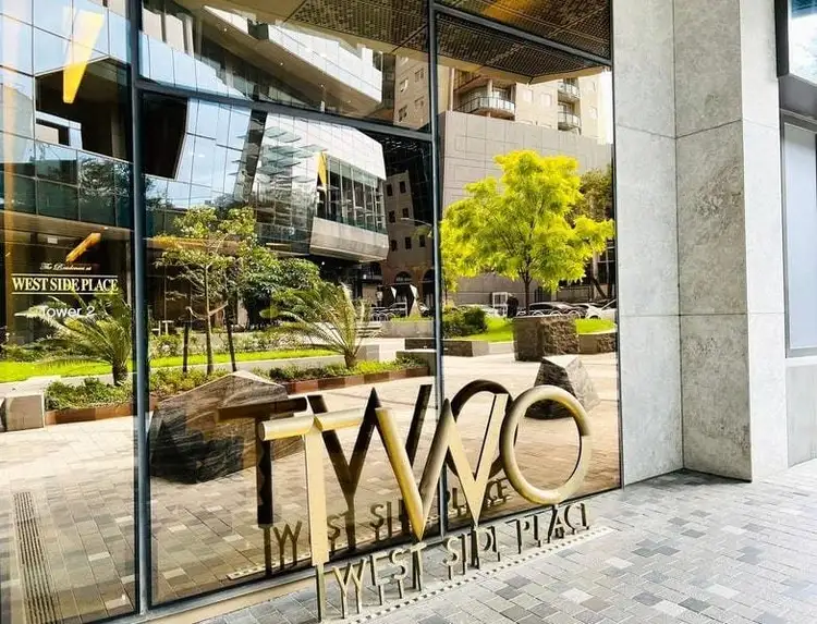 3105/639 Little Lonsdale Street